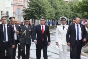 Zoran Milanović: Susjedi nas zasipaju optužnicama. Treba reći - 'Taj film ne bute gledali!'