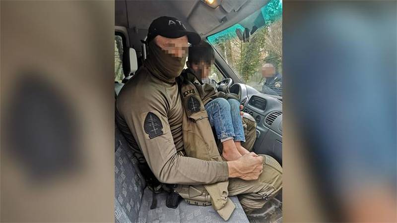 Specijalci spasili migrante: Skoro su se utopili u rijeci Kupi