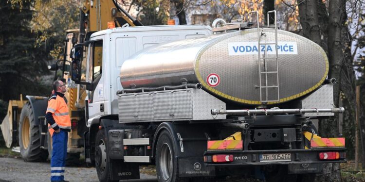 Obavijest iz vodovoda: Danas dio stanovnika u centru Zagreba tijekom poslijepodneva ostaje bez vode