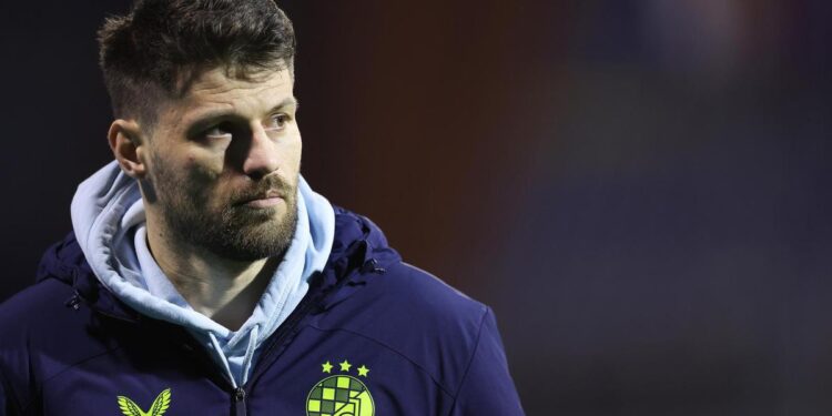 VIDEO Petković službeno ima novi klub. Dali su mu milijune, evo kolika mu je plaća