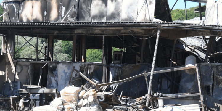 Stigla službena potvrda: Kvar na foto ćelijama uzrok požara u Siraču, šteta oko 10 milijuna eura