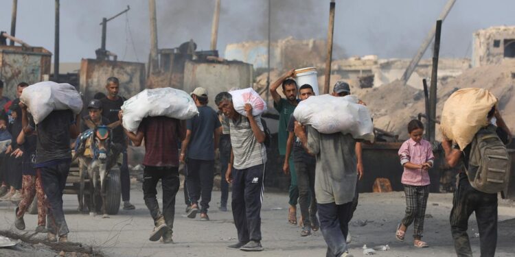 Kuje se nova ofenziva: Izraelska vojska priprema selidbu Palestinaca na jug Gaze