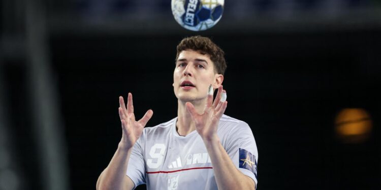 U Zagrebu je zavladala depresija, mnogi toga nisu ni svjesni: ‘Nešto slično sam već proživio…’ U Zagrebu je zavladala depresija, mnogi toga nisu ni svjesni: ‘Nešto slično sam već proživio…’