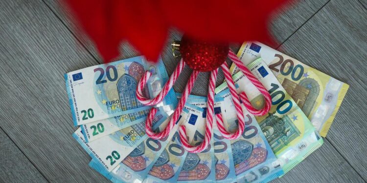 Grad nadomak Zagreba uvodi božićnice za više od 10 tisuća korisnika, ovo su iznosi