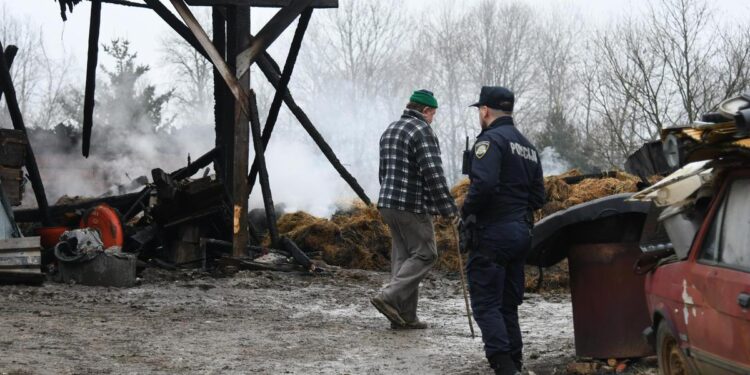 VIDEO Snimke nakon požara lede krv u žilama: ‘Da vatrogasci nisu došli, kuća bi izgorjela’