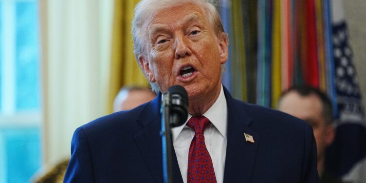 Trump je vlast proglasio terorističkom: ‘Venezuela je potpuno okružena najvećom armadom ikad’ Trump je vlast proglasio terorističkom: ‘Venezuela je potpuno okružena najvećom armadom ikad’