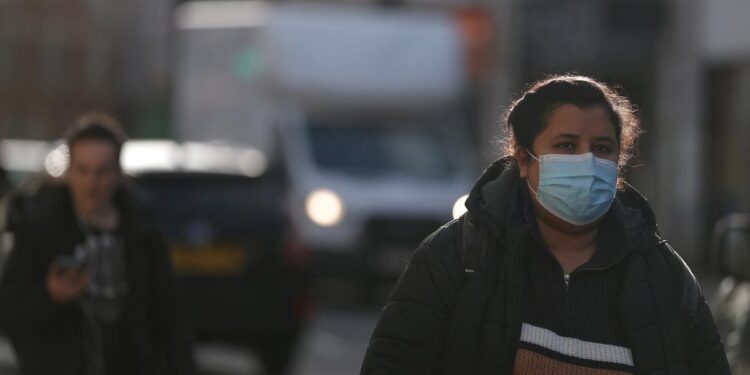 Hrvati na udaru gripe, objavljeni novi podaci: U ovo tri županije najveći je broj oboljelih Hrvati na udaru gripe, objavljeni novi podaci: U ovo tri županije najveći je broj oboljelih