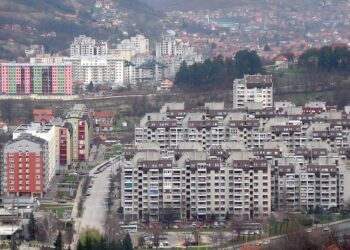 Drama u susjednoj državi: Stigle masovne prijetnje bombama, prekinuta nastava