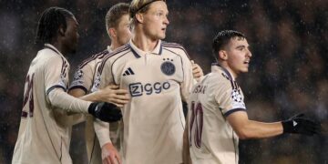 PSV rutinski izborio prolazak dalje: Šutalo odigrao cijelu utakmicu u povijesnom porazu Ajaxa