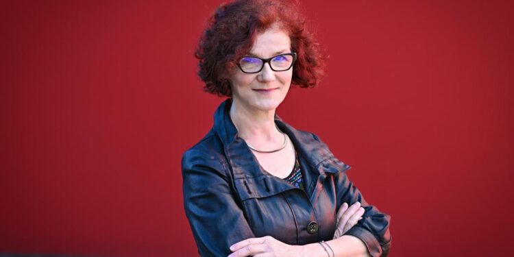 Gordana Keresteš: Zabrane mobitela u školama ovise i o roditeljima