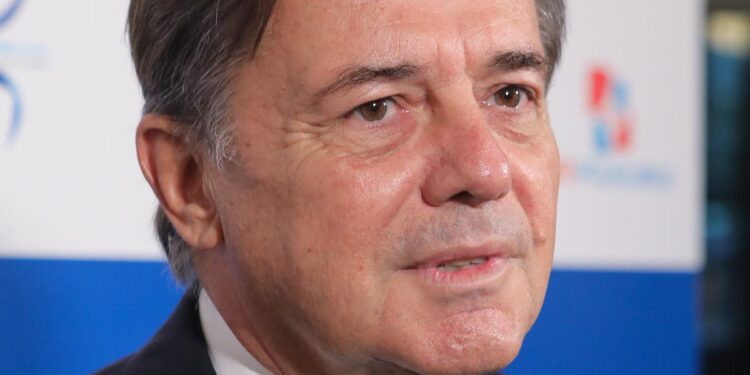 Potjerali su ga zbog mlade zvijezde, a sada ga mole da ih spasi: Hrvat se vraća u Real Madrid