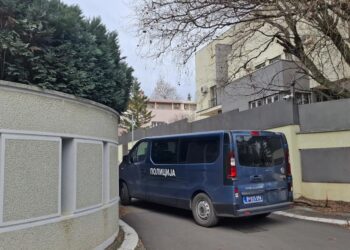 Uhićen pomagač u napadu na kuću Zdravka Čolića: Osumnjičen 23-godišnji mladić