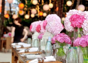 Nedjeljni ručak pretvorio se u dramu: Teta je ‘poludjela’ zbog zahtjeva mladenaca oko svadbe