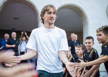 Modrić je u istoj godini pobijedio Dinamo s dva kluba. Znate li kad je to bilo?